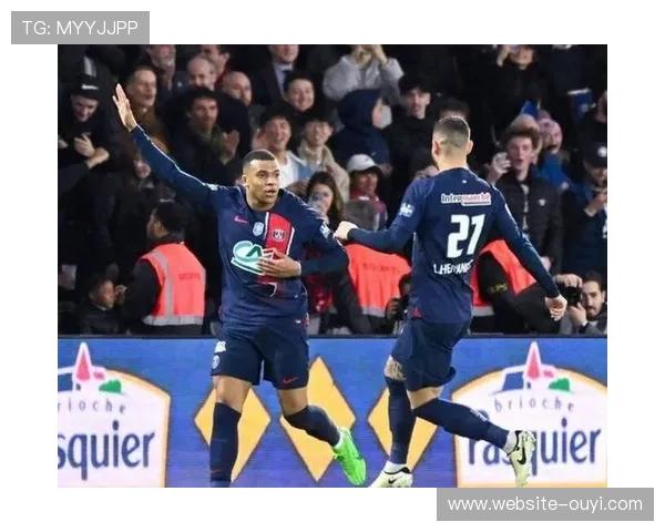 巴黎圣日耳曼5-0马赛，李刚仁替补建功锦上添花